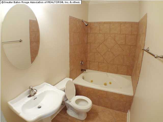 7331 Mickens Road Baton Rouge, LA 70811 - Photo 9 of 13 Gallery Image 9