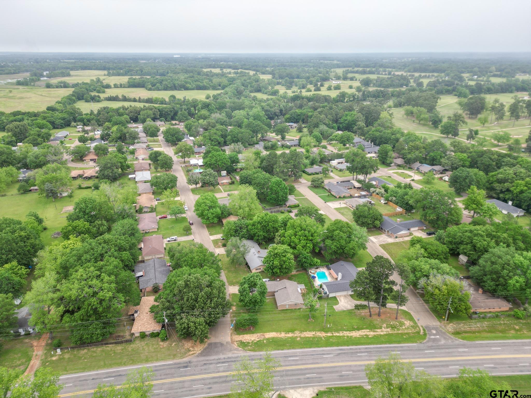 102 Randal Lane Pittsburg, TX 75686 - Photo 41 of 42 an aerial view of multiple house