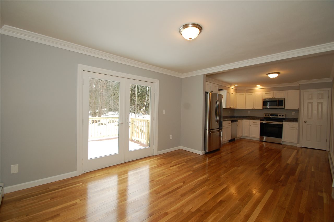 46 New Boston Road Amherst, NH 03031 - Photo 3 of 13