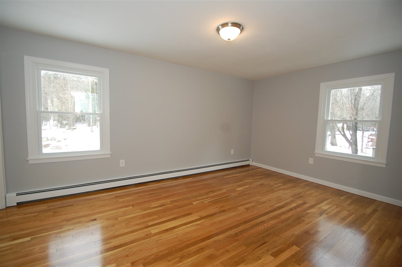46 New Boston Road Amherst, NH 03031 - Photo 6 of 13