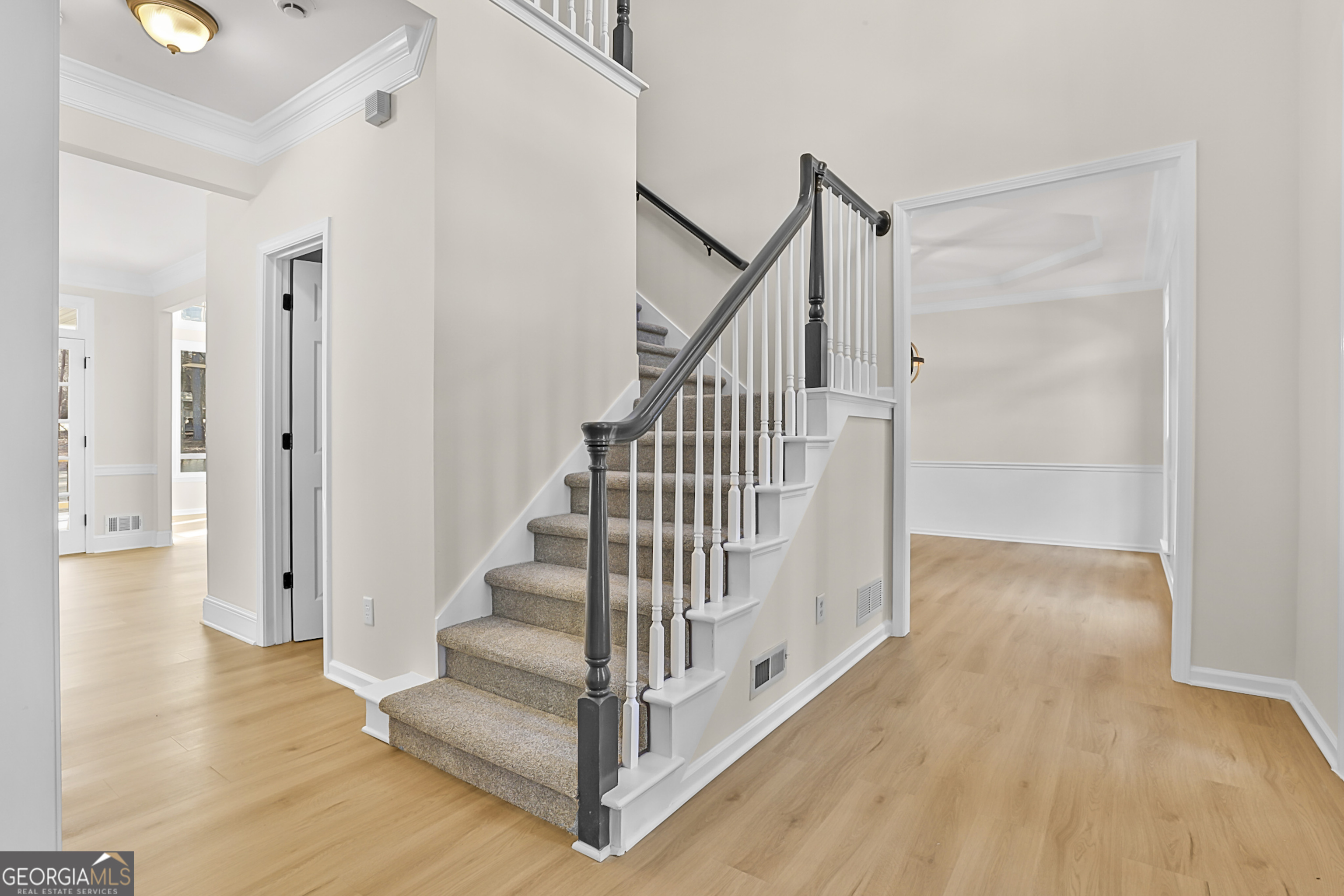 160 Streamview Court Fayetteville, GA 30215 - Photo 13 of 55 a view of entryway