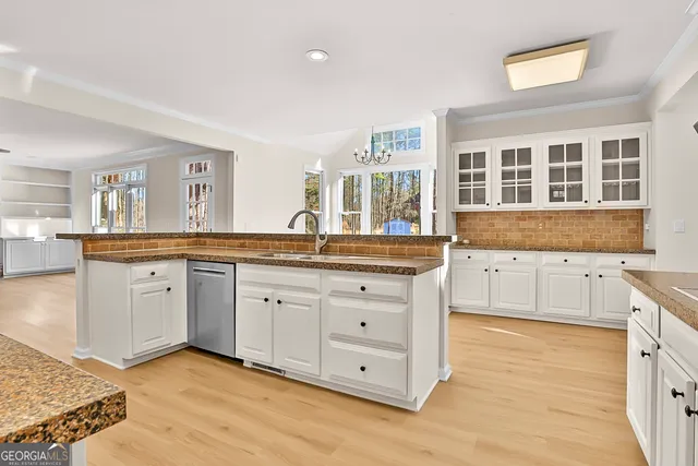 $765,000 | 160 Streamview Court, Fayetteville, GA 30215