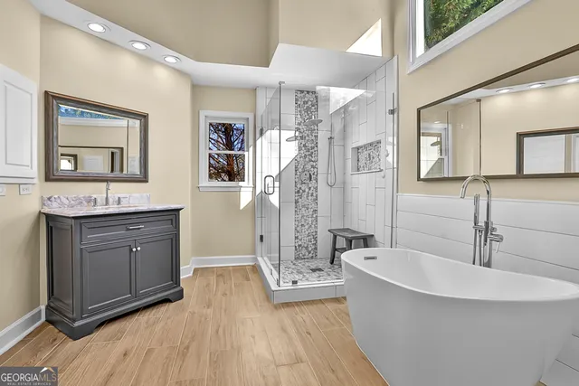 $765,000 | 160 Streamview Court, Fayetteville, GA 30215