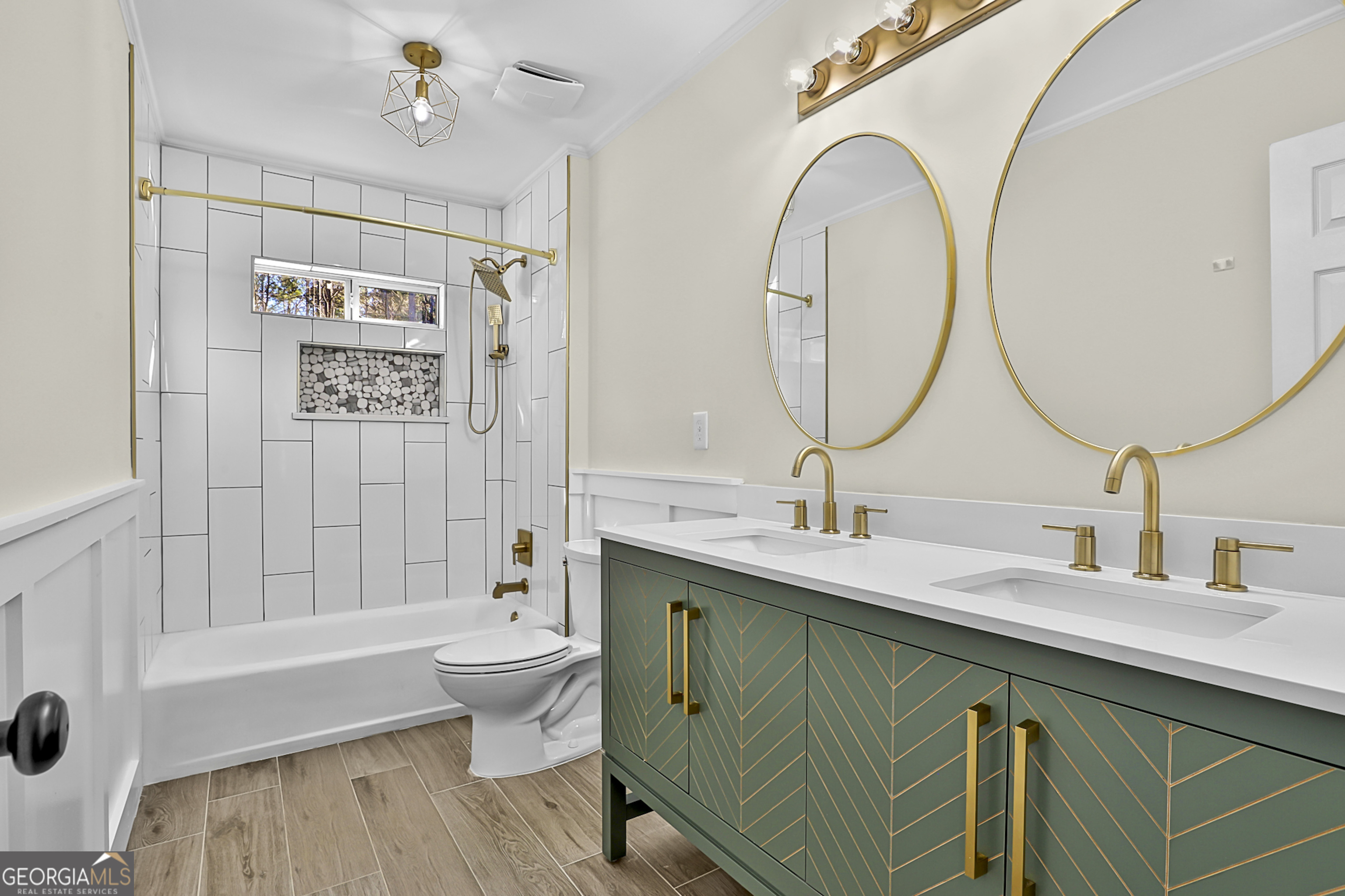 160 Streamview Court Fayetteville, GA 30215 - Photo 42 of 55 a bathroom with a sink and a mirror