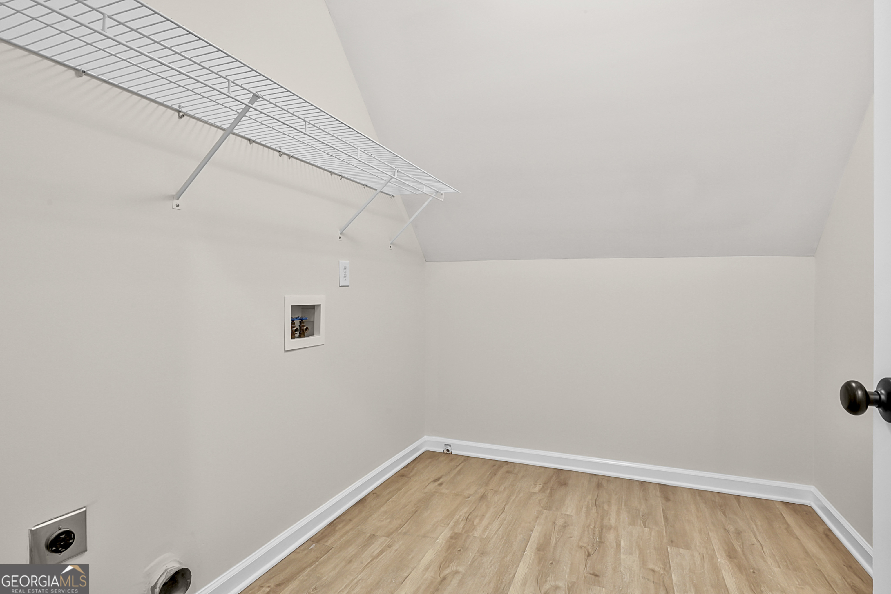 160 Streamview Court Fayetteville, GA 30215 - Photo 44 of 55 a view of a small space