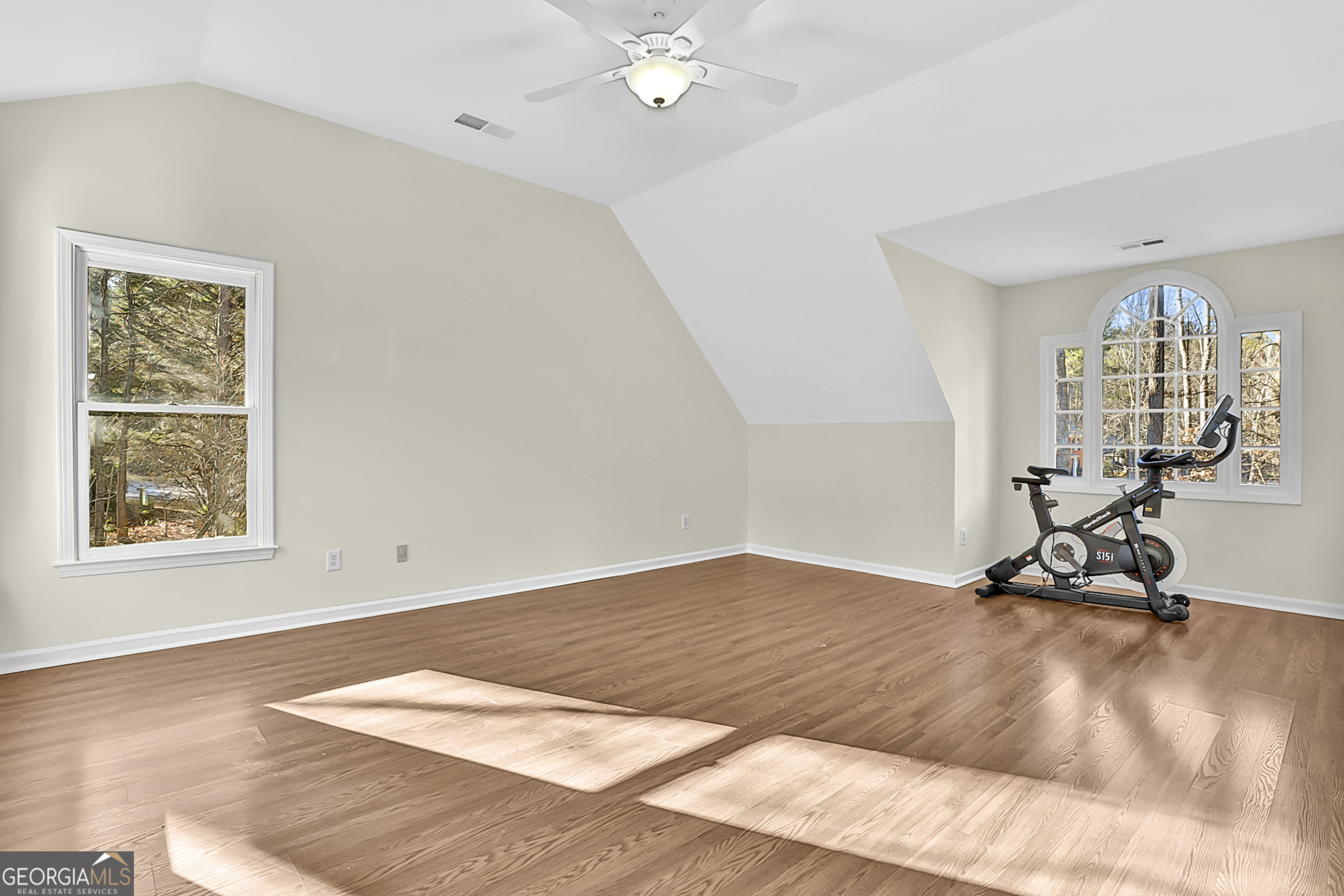 160 Streamview Court Fayetteville, GA 30215 - Photo 46 of 55 a view of a livingroom with a workspace