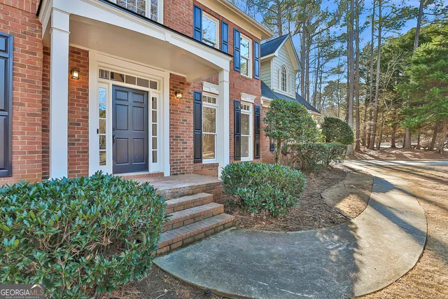 $750,000 | 160 Streamview Court, Fayetteville, GA 30215
