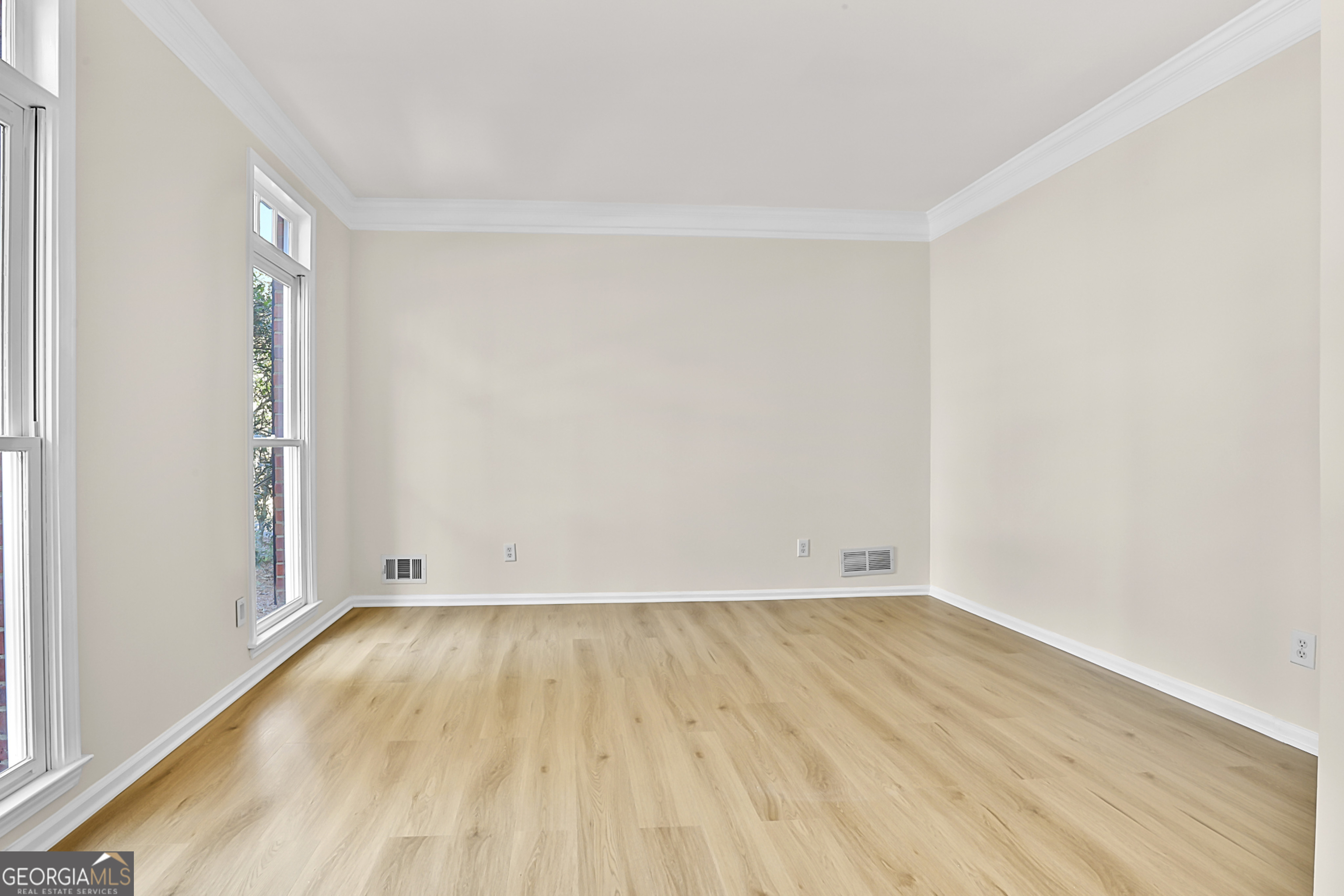 160 Streamview Court Fayetteville, GA 30215 - Photo 10 of 55 a view of room with window and wooden floor
