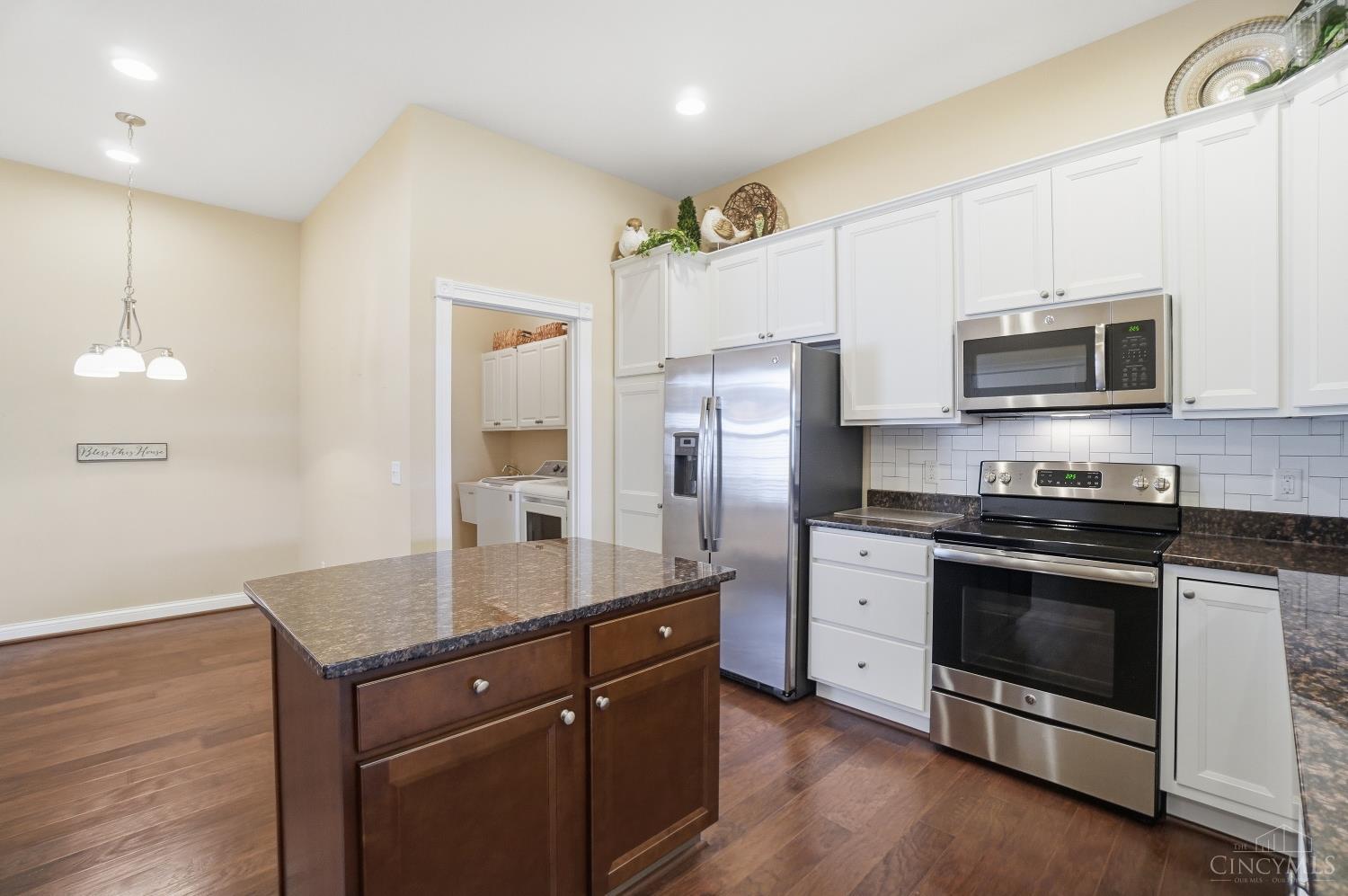 5795 Springview Circle Mason, OH 45040 - Photo 16 of 61