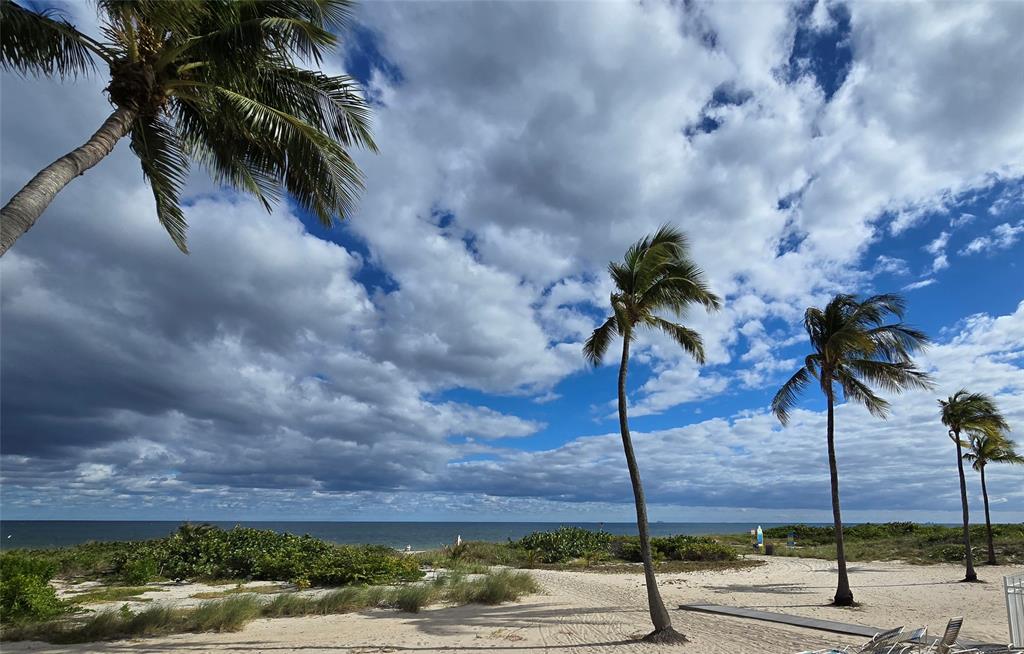 2000 South Ocean Boulevard, Unit 8F Lauderdale-by-the-Sea, FL 33062 - Photo 8 of 35 a view of a street