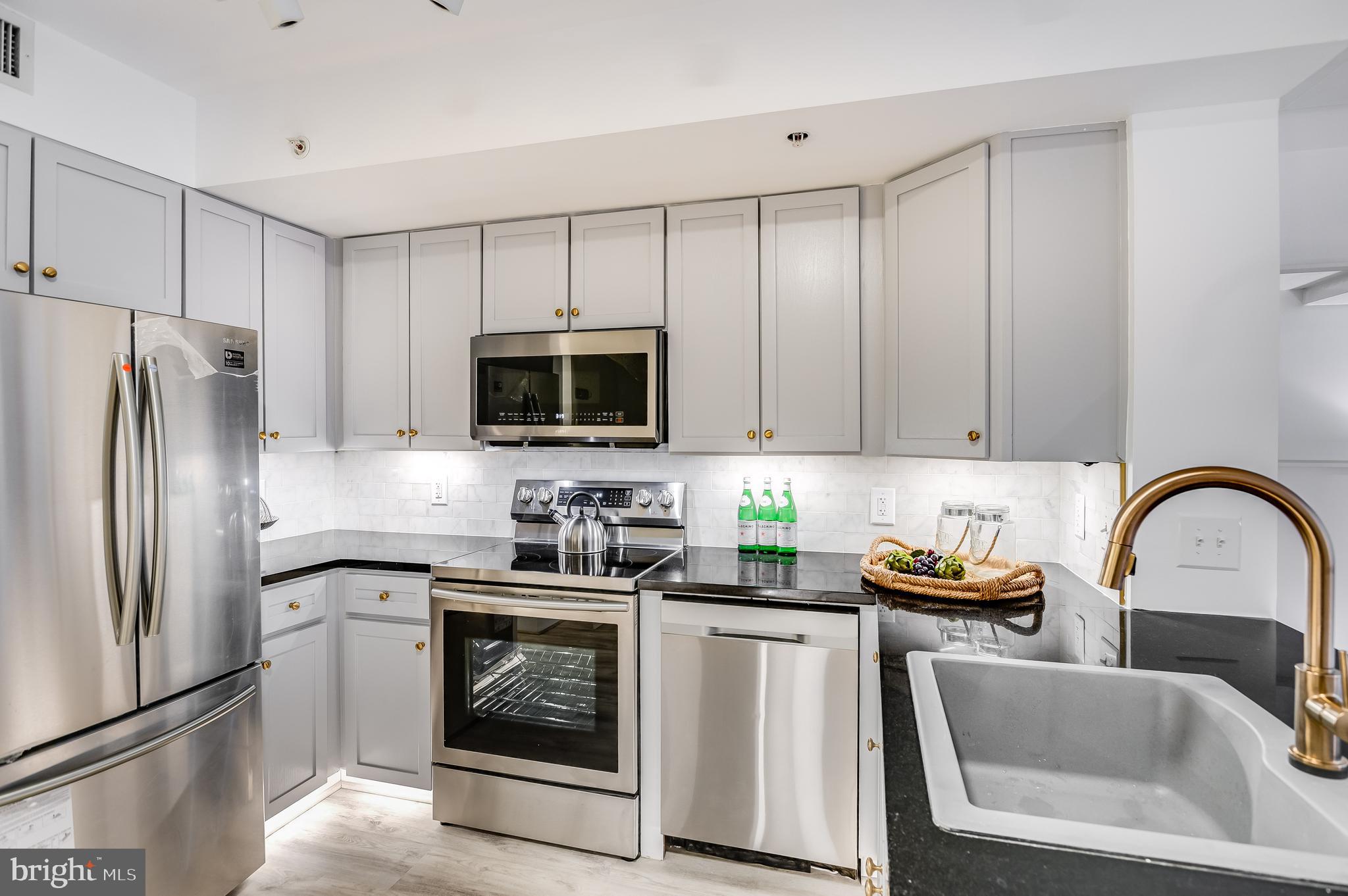 631 D Street Northwest, Unit 242 Washington, DC 20004 - Photo 11 of 52