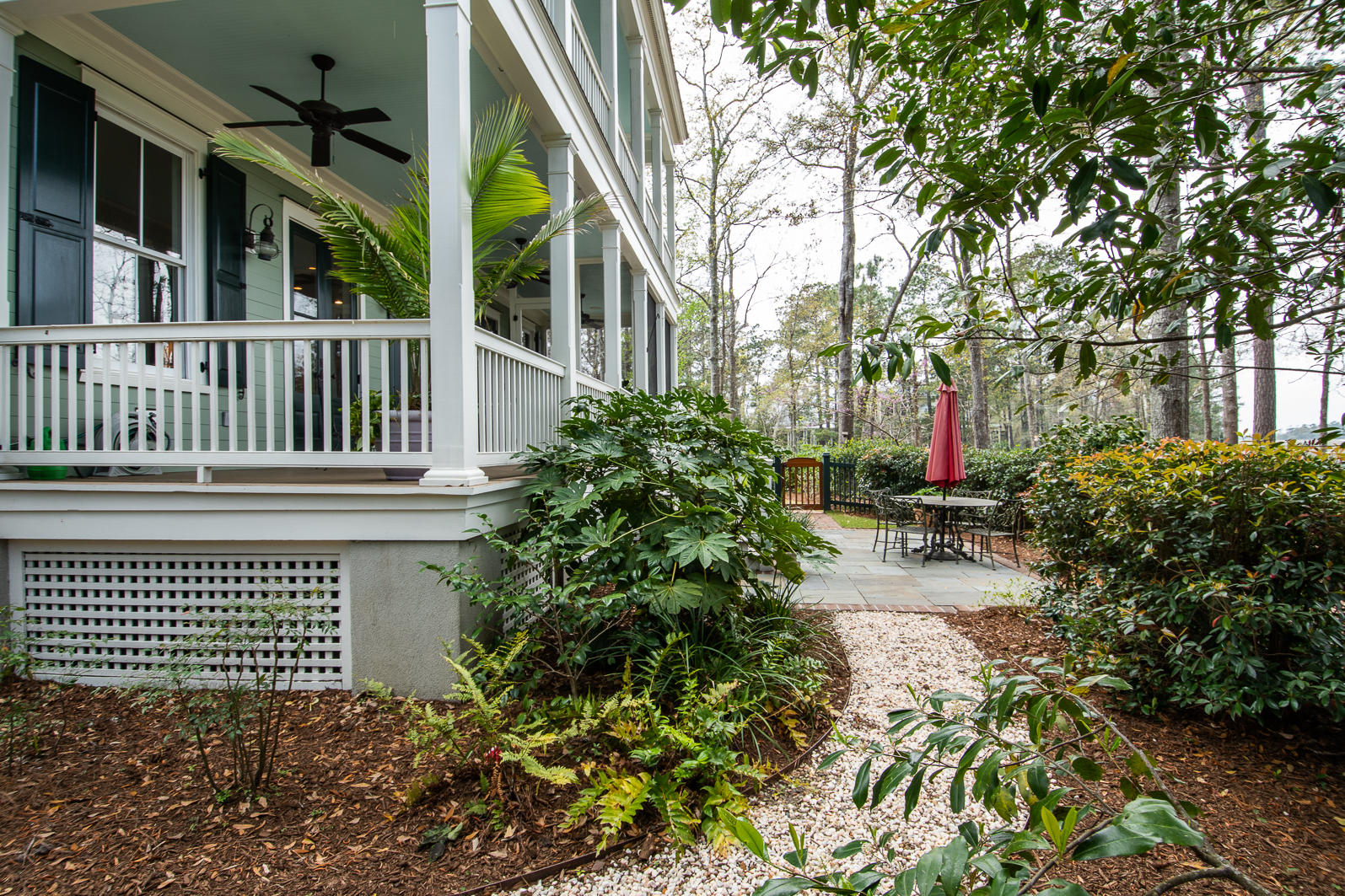 10 Frogmore Road Mount Pleasant, SC 29464 - Photo 76 of 100 10Frogmore-99