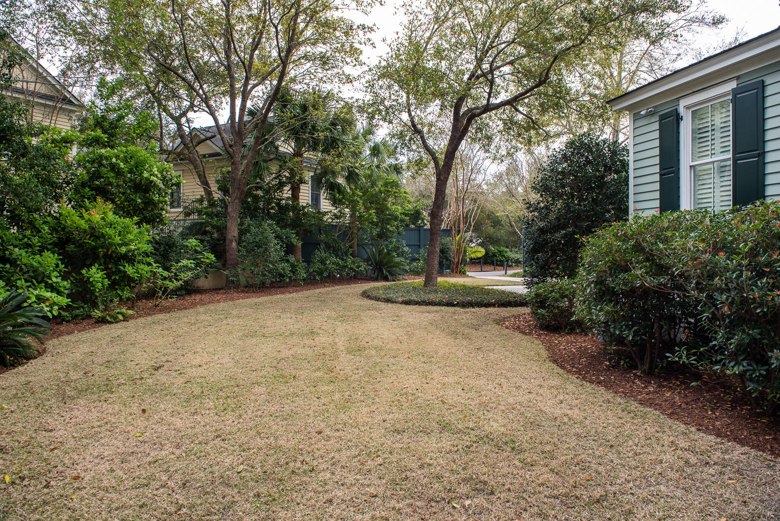 10 Frogmore Road Mount Pleasant, SC 29464 - Photo 78 of 100 10Frogmore-101
