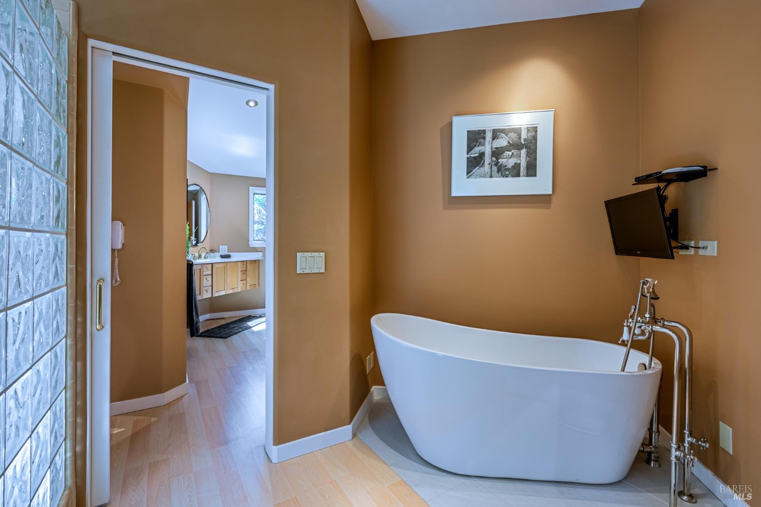 35148 Crows Nest Drive The Sea Ranch, CA 95497 - Photo 54 of 94 a view of a bathtub in a bathroom
