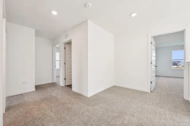 $489,990 | 980 Sapphire Lane, Montgomery, IL 60538