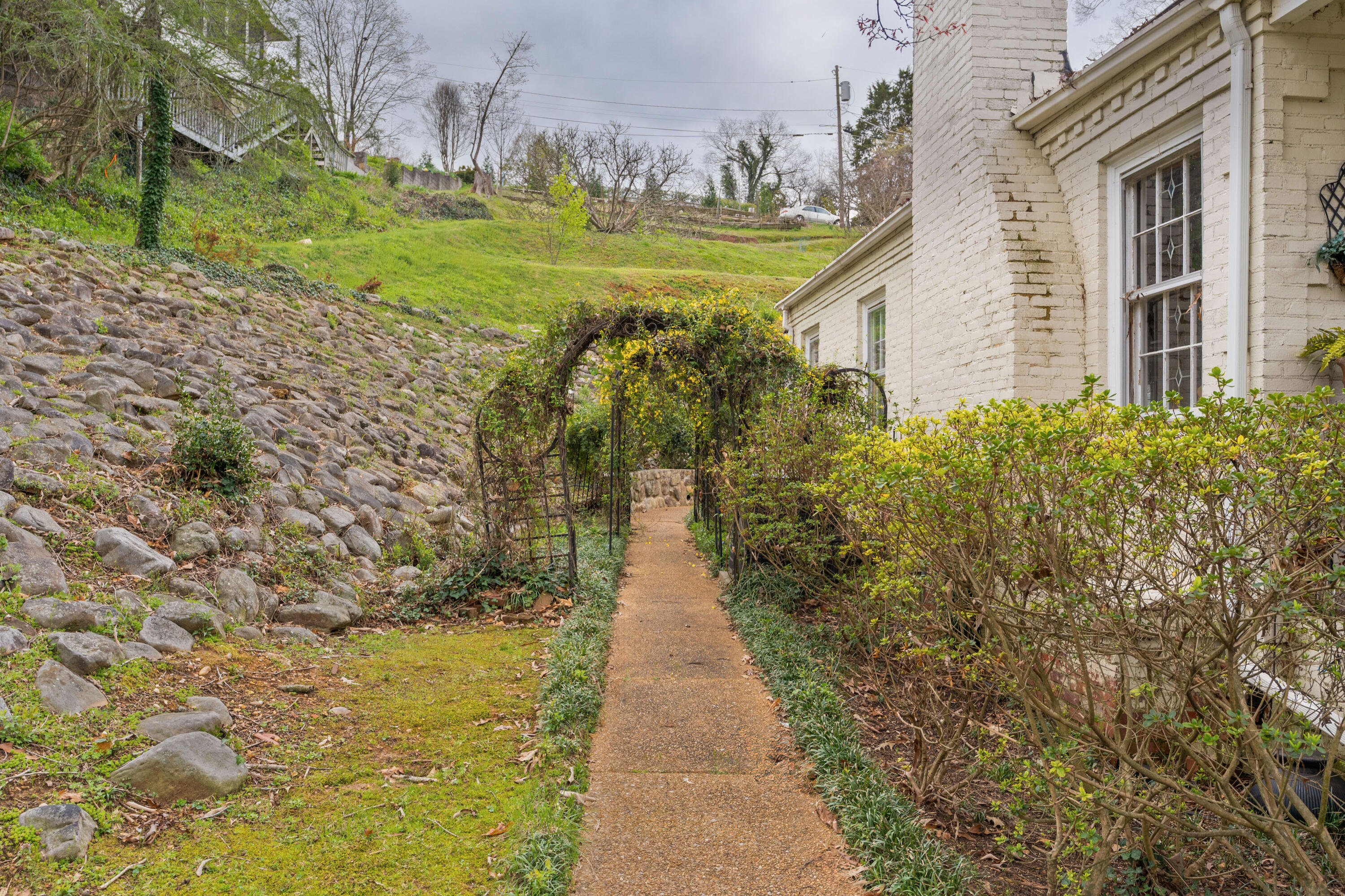 1608 Riverview Road Chattanooga, TN 37405 - Photo 20 of 31 24 - 1608 Riverview Road - Exterior