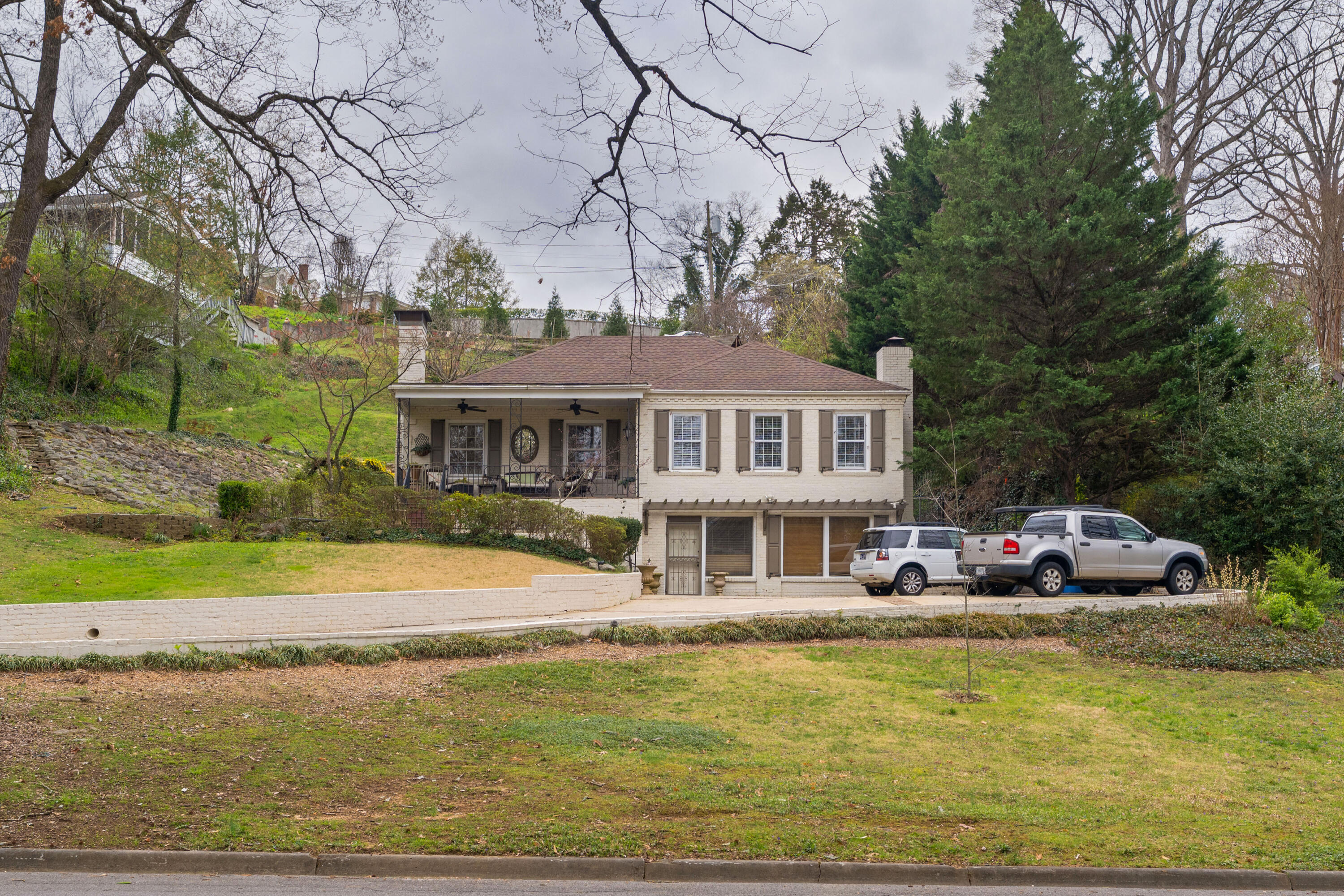 1608 Riverview Road Chattanooga, TN 37405 - Photo 7 of 31 18 - 1608 Riverview Road - Exterior