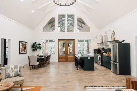 $1,150,000 | 2425 Westlake Avenue, Monteagle, TN 37356