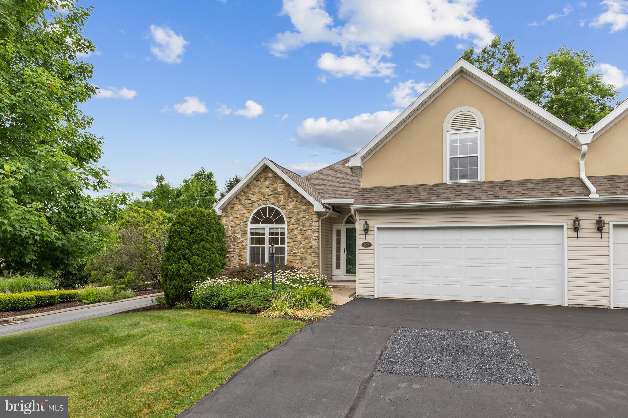 2465 Circleville Road, Unit 102 State College, PA 16803 - Photo 3 of 35