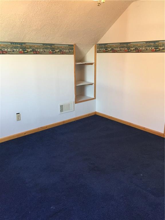 528 Ridgemont Drive Pittsburgh, PA 15220 - Photo 14 of 19 Gallery Image 14