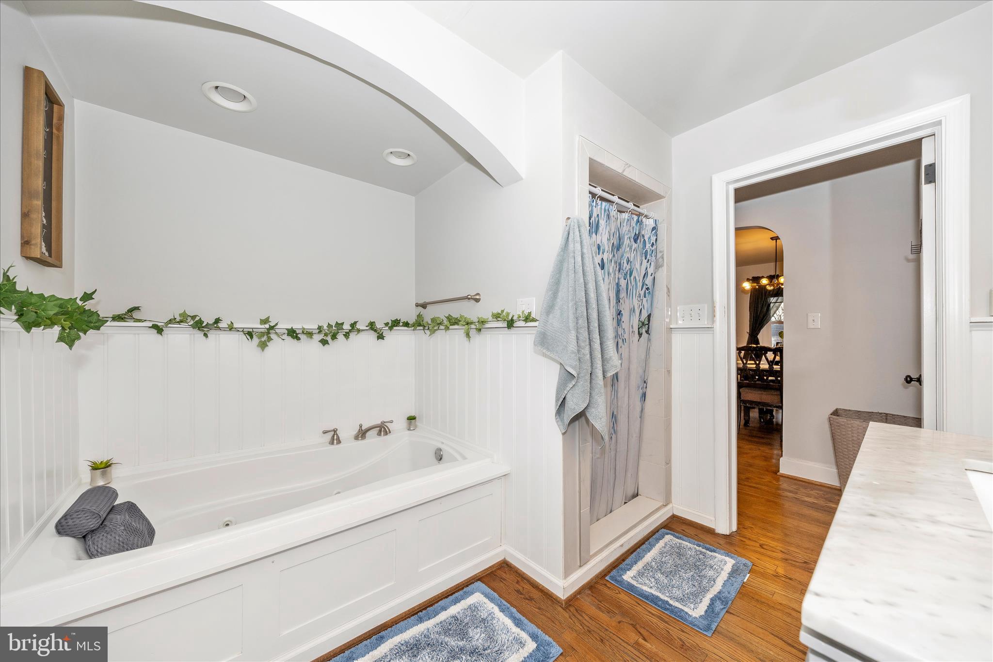 18826 Preston Road Hagerstown, MD 21742 - Photo 27 of 60 a bathroom with a bathtub and a shower