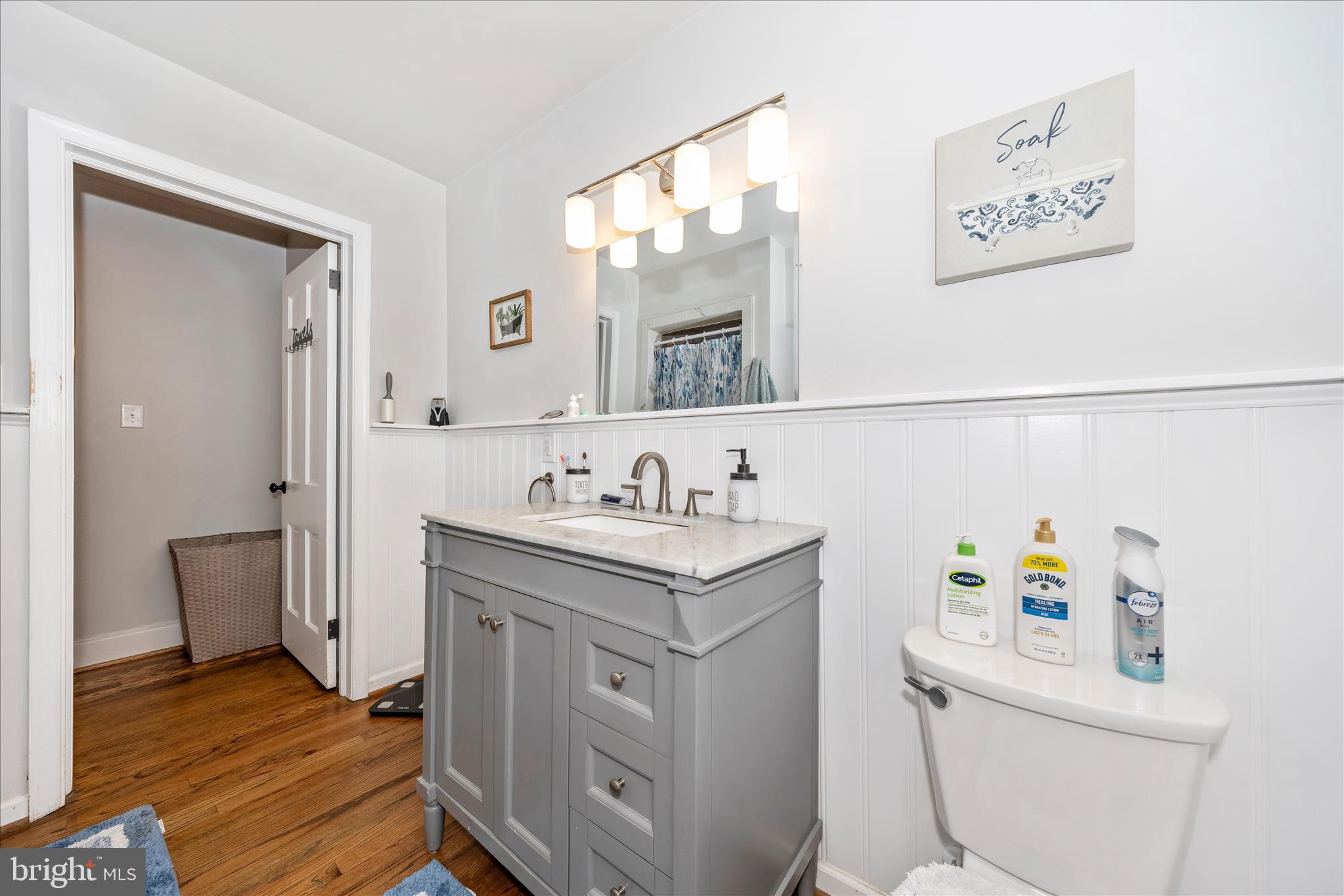 18826 Preston Road Hagerstown, MD 21742 - Photo 28 of 60 a bathroom with a sink toilet and a mirror