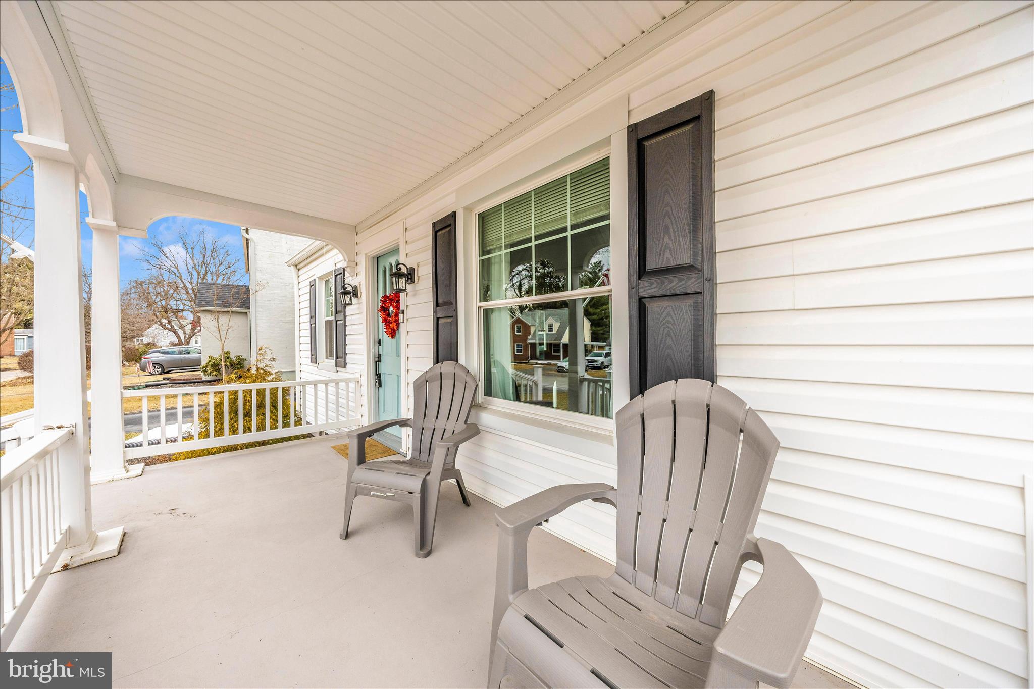 18826 Preston Road Hagerstown, MD 21742 - Photo 50 of 60 a view of a patio with a table and chairs
