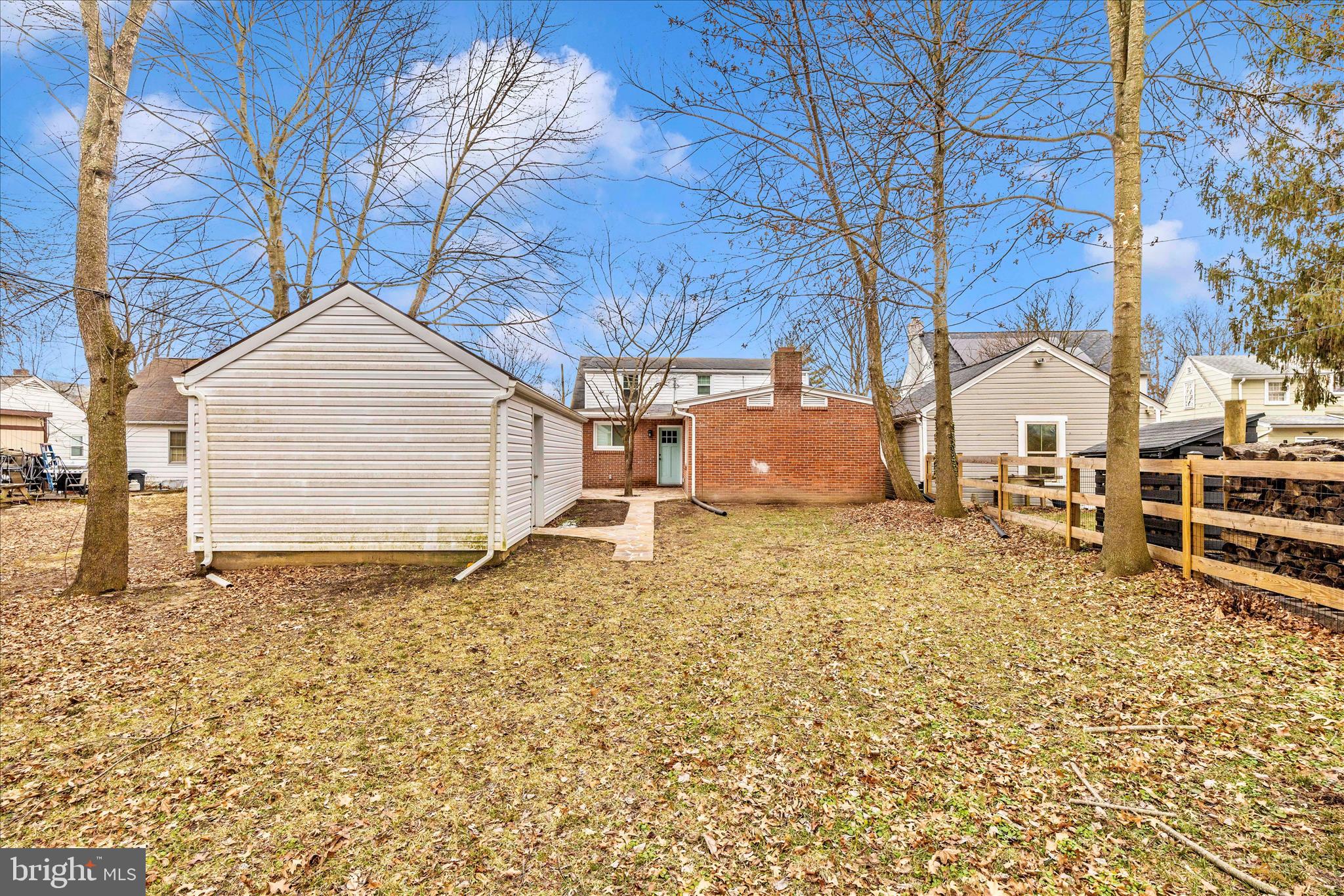 18826 Preston Road Hagerstown, MD 21742 - Photo 54 of 60 a backyard of a house