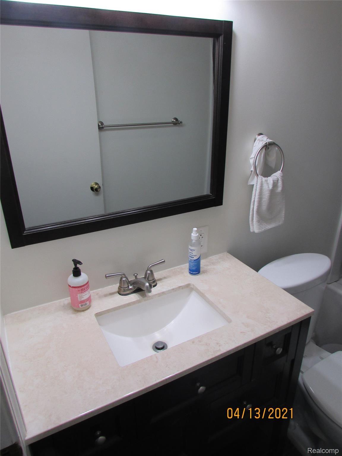6142 South Center Road Grand Blanc, MI 48439 - Photo 27 of 31 Center rd pics 4-12-21 2021-03-17 021.JPG