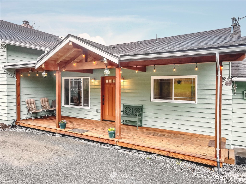 7010 Foster Slough Road Snohomish, WA 98290 - Photo 1 of 29 Gallery Image 1