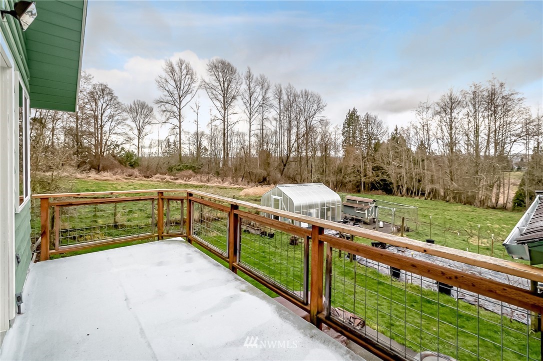 7010 Foster Slough Road Snohomish, WA 98290 - Photo 5 of 29 Gallery Image 5