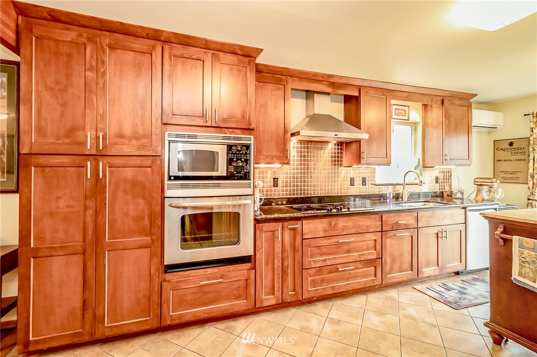 7010 Foster Slough Road Snohomish, WA 98290 - Photo 9 of 29 Gallery Image 9