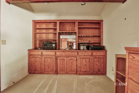 548 East Laura Avenue Ridgecrest, CA 93555 - Photo 17 of 34 a kitchen with stainless steel appliances a cabinets and wooden floor