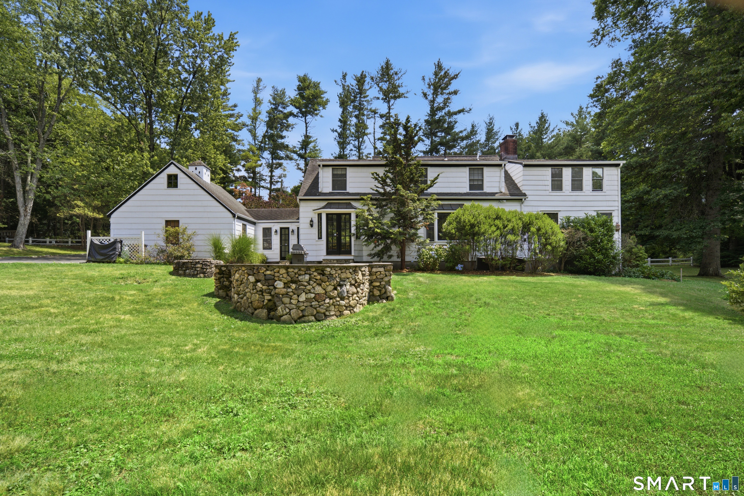78 River Road Weston, CT 06883 - Photo 2 of 38