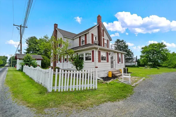 $397,500 | 7590 Poho Poco Drive, Kunkletown, PA 18058
