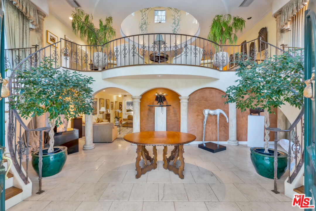 3405 Fryman Road Studio City, CA 91604 - Photo 2 of 28 a view of a building with sitting area