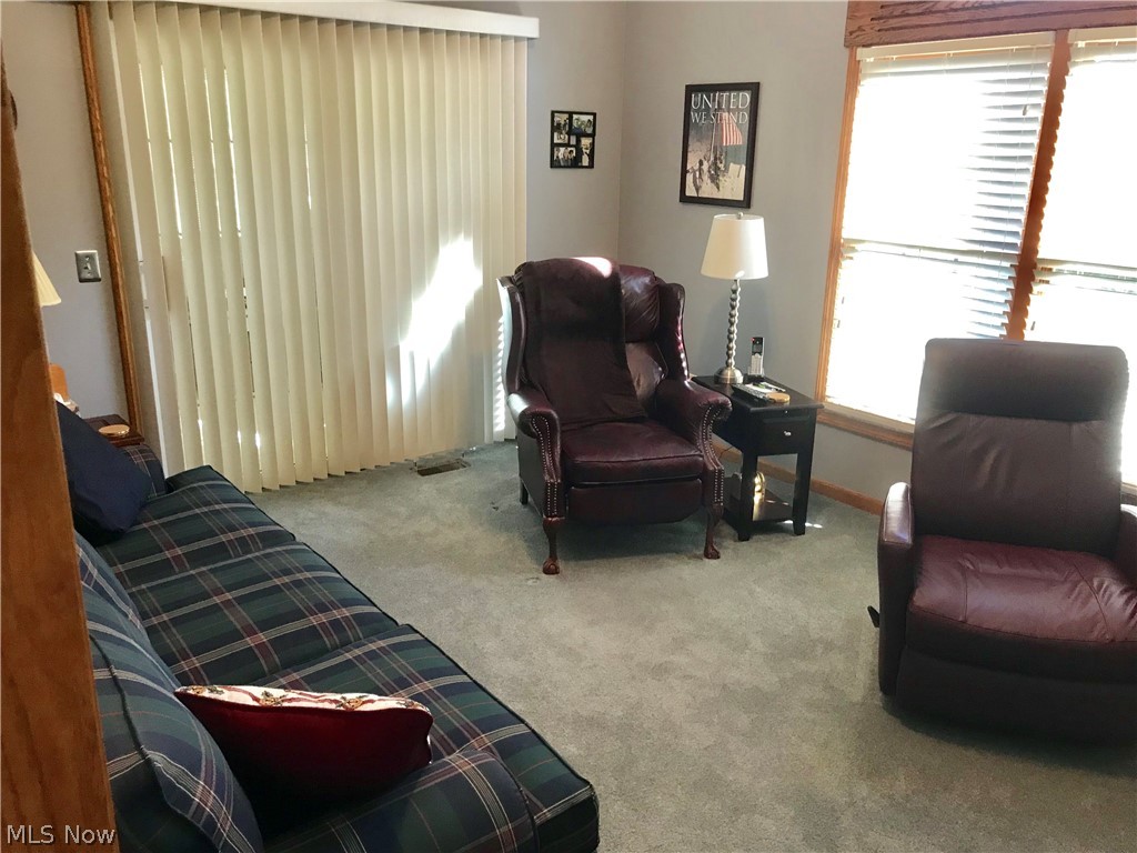 2446 Charing Cross Road Northwest Canton, OH 44708 - Photo 14 of 25 Gallery Image 14