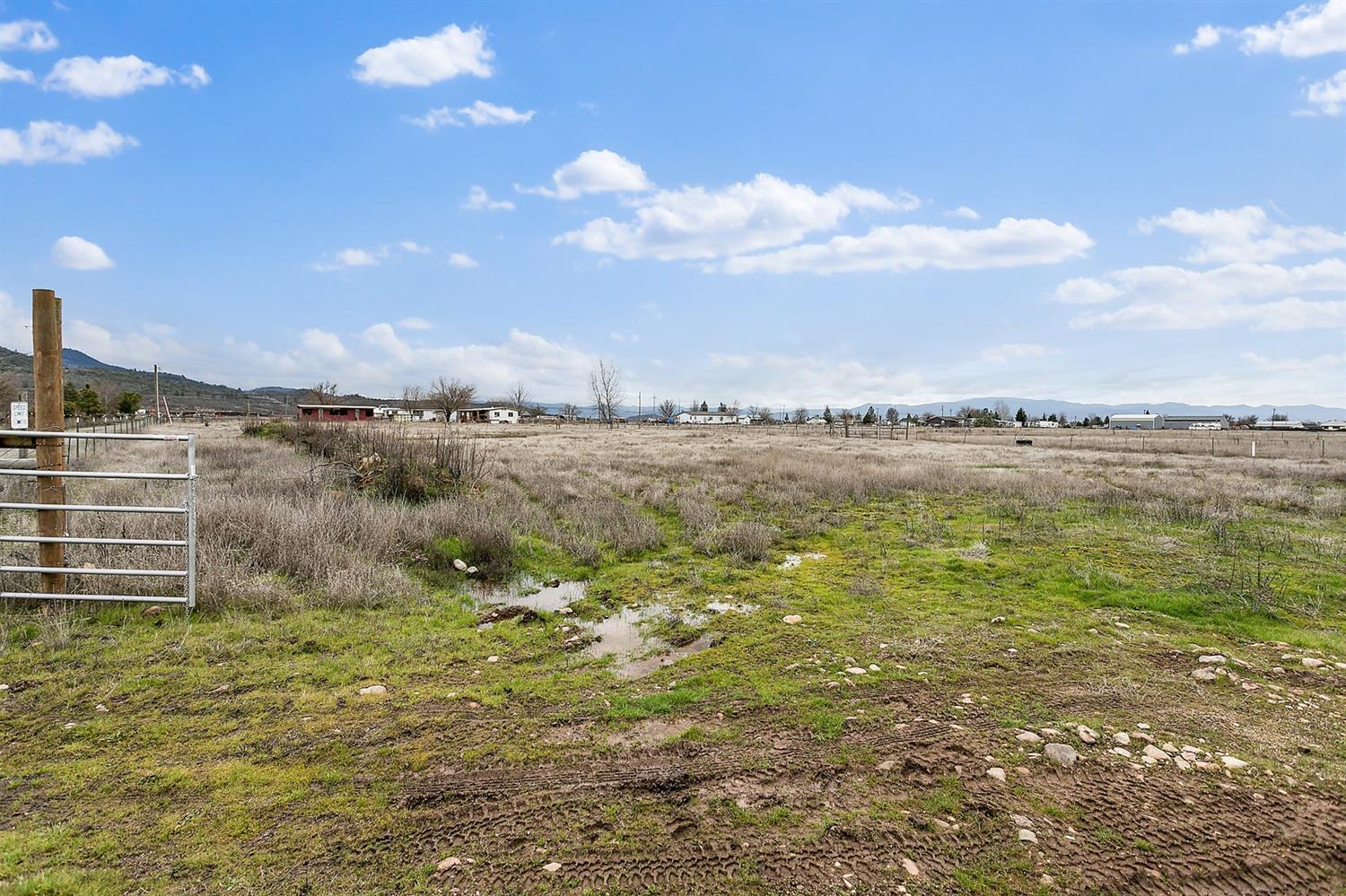 4867 Antelope Road White City, OR 97503 - Photo 6 of 30 Additional Photo