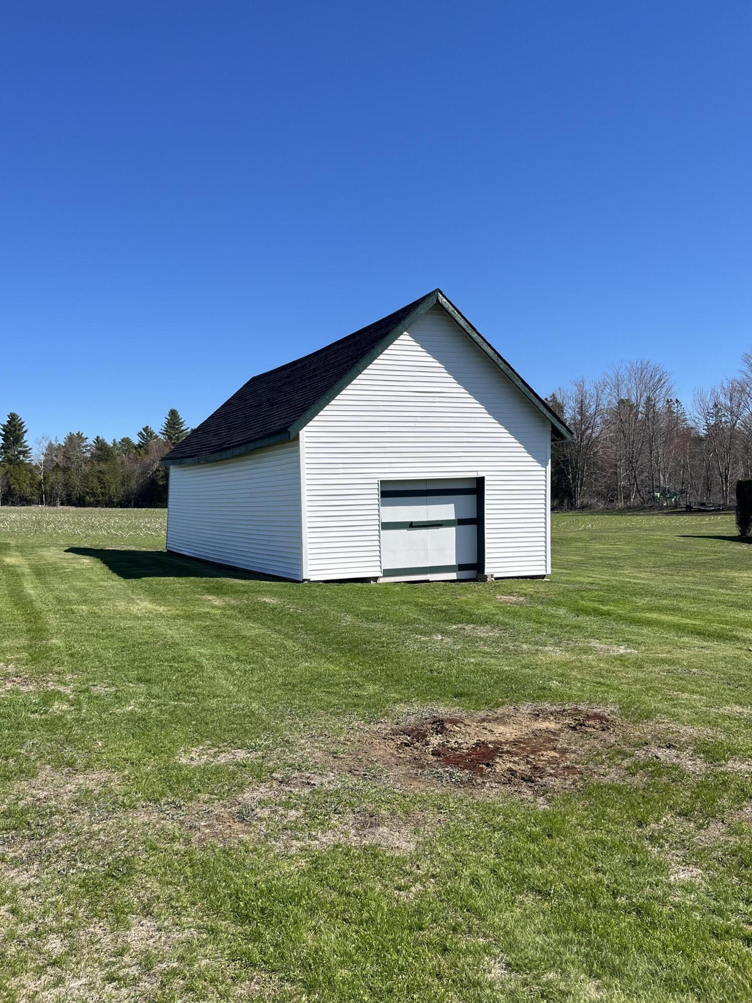 428 Mullen Road Newport, ME 04953 - Photo 9 of 45 IMG_3393
