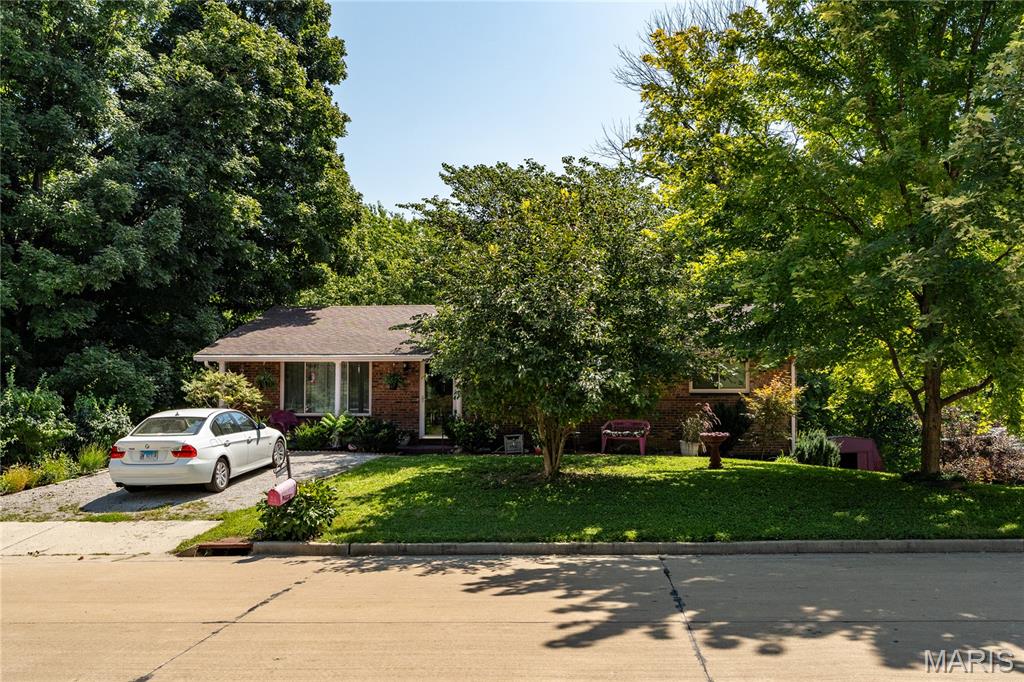 334 Pleasant Ridge Road Fairview Heights, IL 62208 - Photo 2 of 41 Gallery Image 2