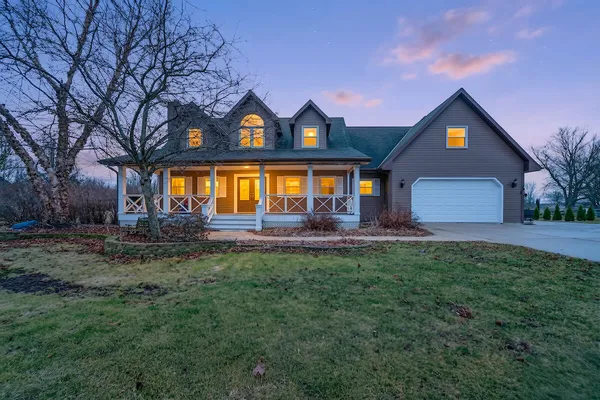 $625,000 | W5665 Lakeshore Drive, Sugar Creek, WI 53121