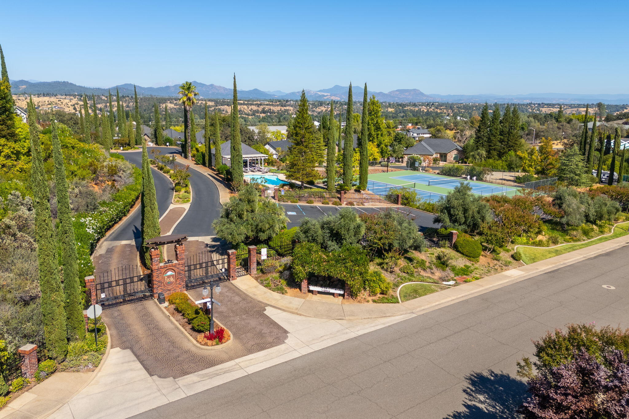 3154 Riesling Path Redding, CA 96001 - Photo 40 of 44 51-web-or-mls-83-print-2-Biggerflow Real