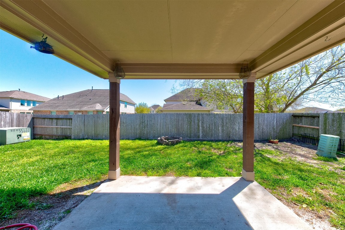 2164 Dale Street Alvin, TX 77511 - Photo 32 of 35
