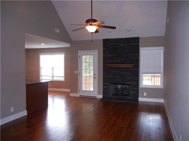 2190 Powell Road Clarksville, TN 37043 - Photo 2 of 19 Gallery Image 2