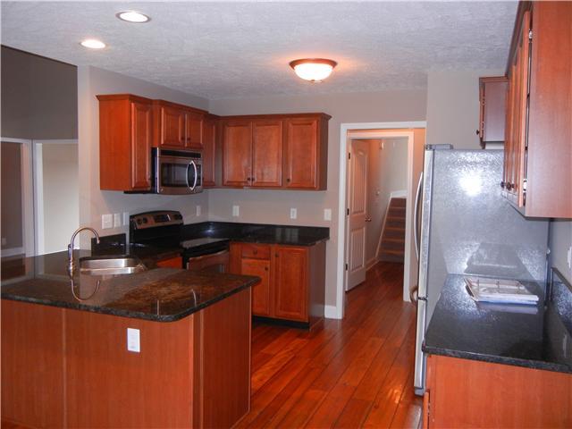 2190 Powell Road Clarksville, TN 37043 - Photo 7 of 19 Gallery Image 7