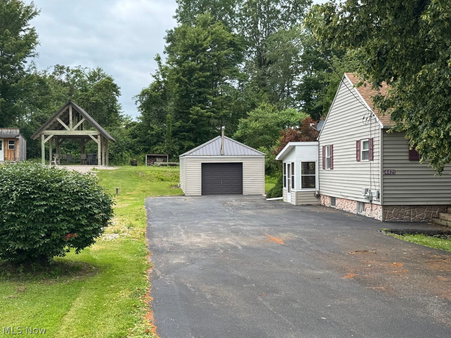 4421 State Road South Ashtabula, OH 44004 - Photo 2 of 15