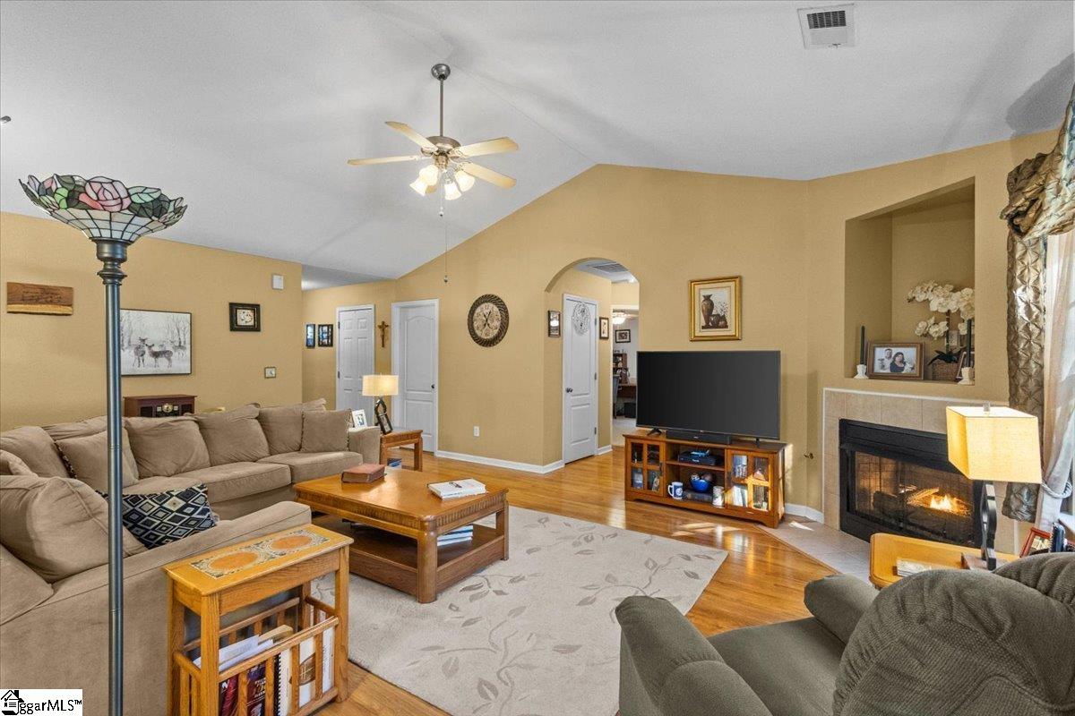 2010 Tigerville Road Travelers Rest, SC 29690 - Photo 6 of 24 Gallery Image 6