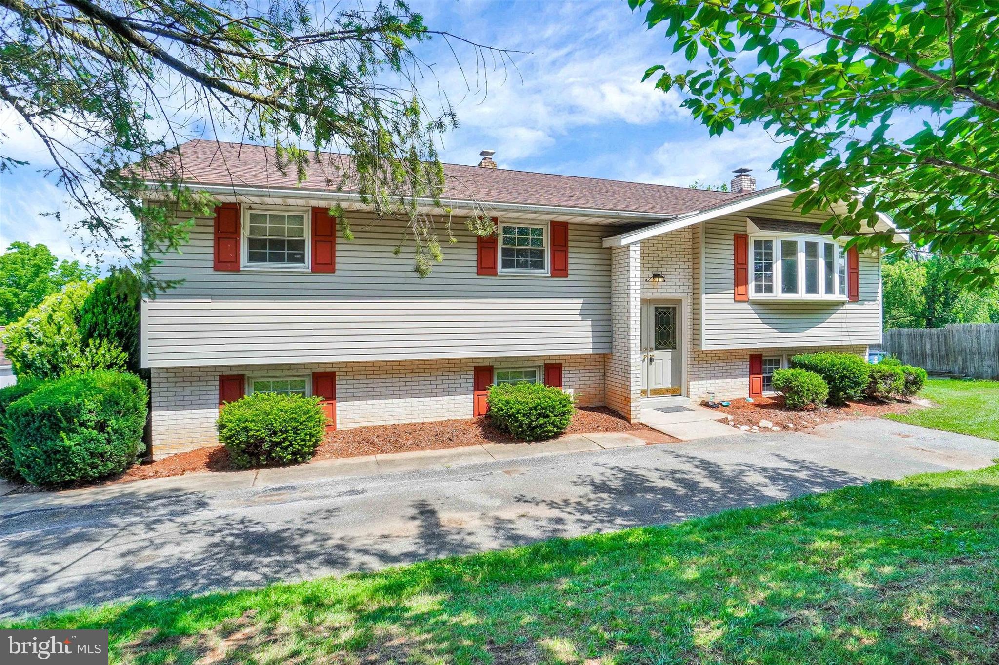 3869 Old Joseph Road York, PA 17408 - Photo 1 of 26 Gallery Image 1