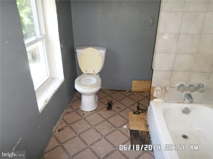 4150 Paul Street Philadelphia, PA 19124 - Photo 15 of 25