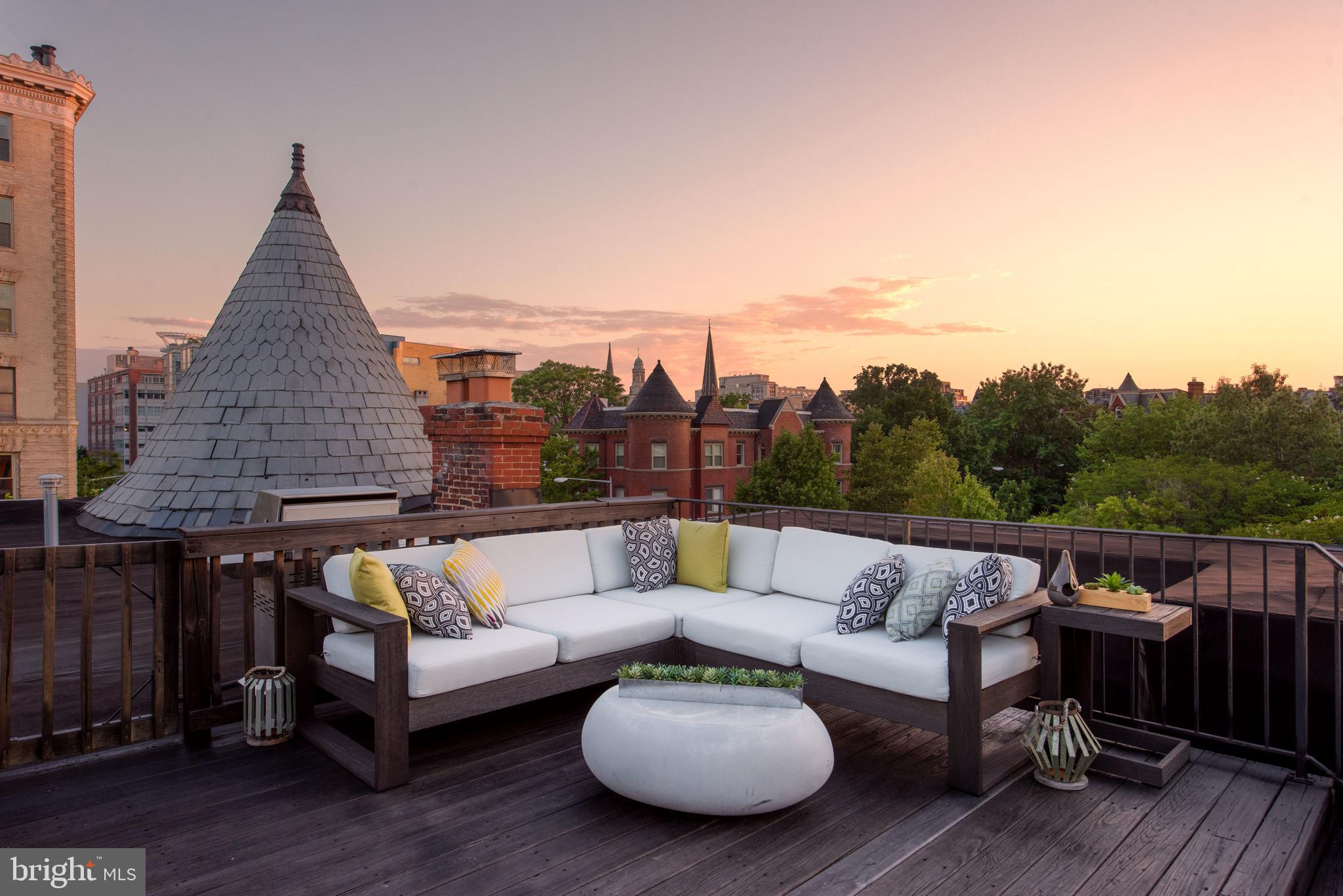 1229 O Street Northwest Washington, DC 20005 - Photo 2 of 43